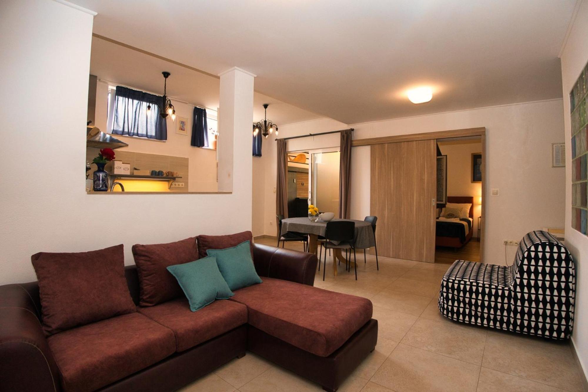 Smuketa In Trogir Haus Fuer 4 Personen Villa Exterior photo